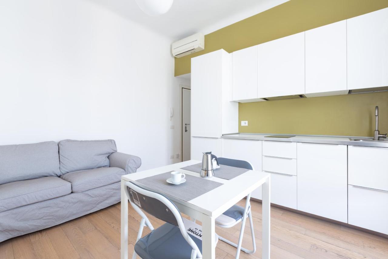 Porta Nuova Bright Studio With Balcony Milán Exterior foto